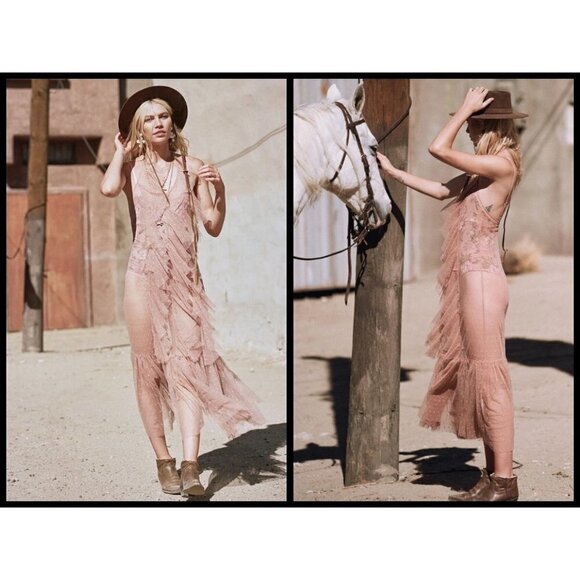 💕SPELL & THE GYPSY💕 Rosa Bodysuit Blush Medium M NWT - Picture 10 of 16